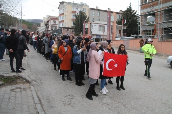 Yurdun dört bir yanı şehitlere desteğini böyle gösterdi 25