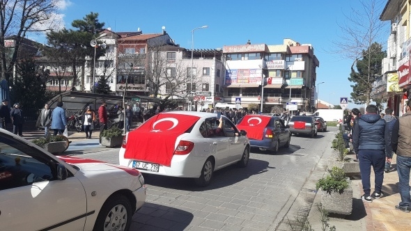 Yurdun dört bir yanı şehitlere desteğini böyle gösterdi 44