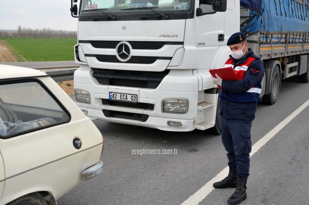 Ereğli girişinde Jandarmanın uygulamaları 7/24 sürüyor 8