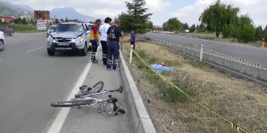 Dünya üçüncüsü bisikletçi kazada öldü