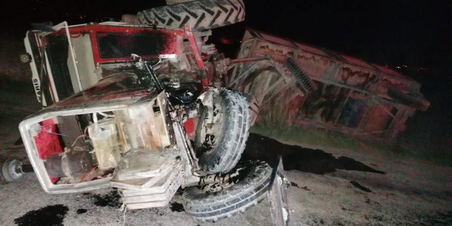 Ereğli’de otomobil ile traktör çarpıştı: 2 yaralı