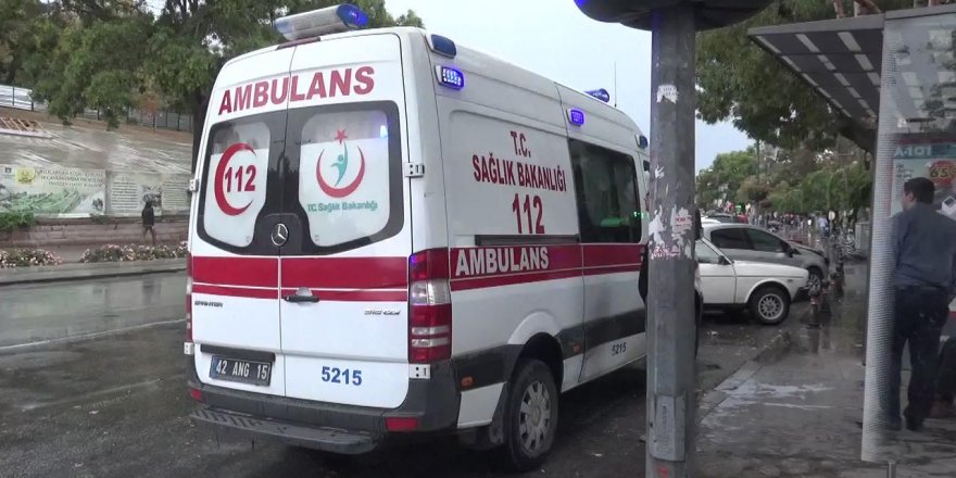 Kavgada bıçakla yaralanan Suriyeli genç hastanede öldü