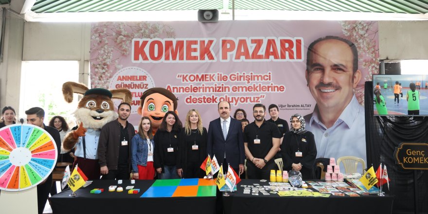 Başkan Altay Tüm Konyalıları KOMEK Pazarı’na Davet Etti