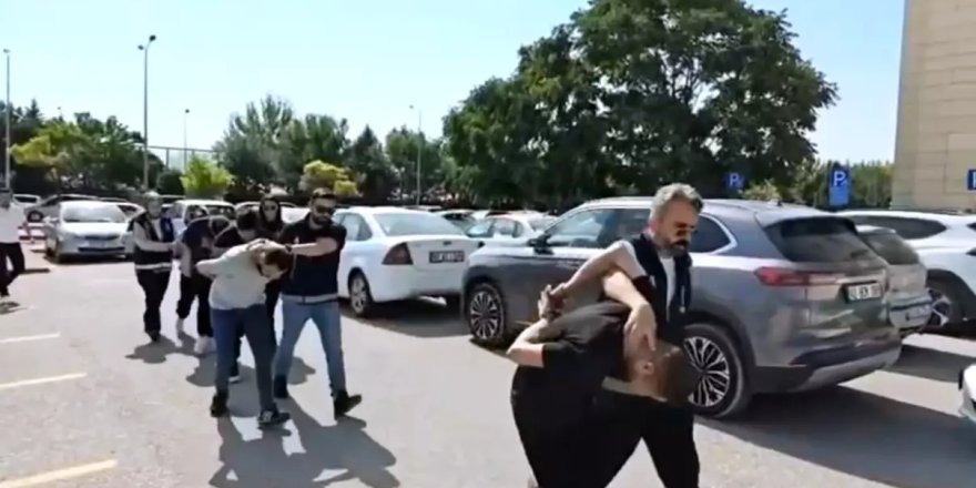 Konya'da Fuhuş Operasyonu: 2 Tutuklama, 6 Kadın Kurtarıldı
