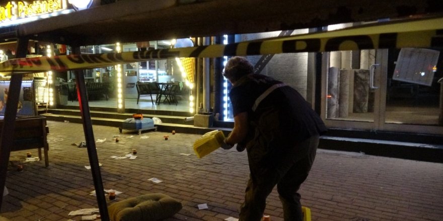 Pastanedeki tartışma kavgaya dönüştü: 3 ölü