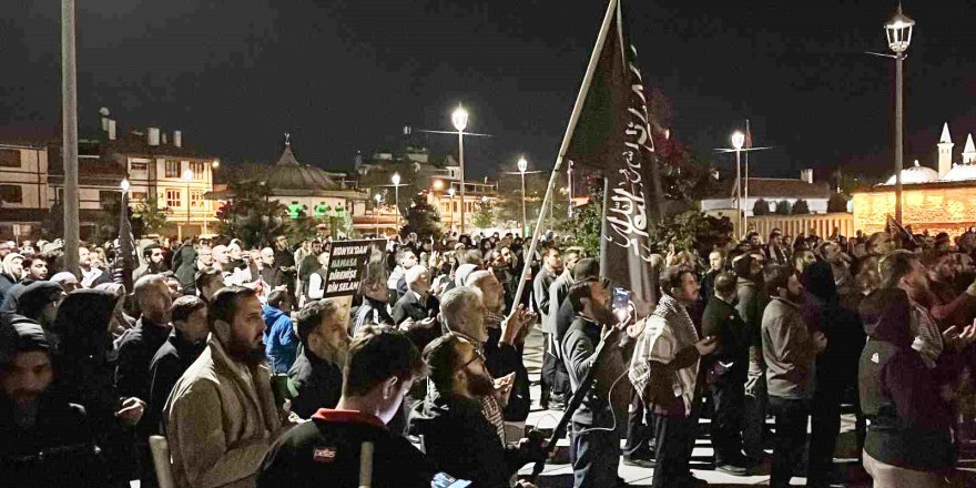 İsrail’in Küresel Sumud Filosuna saldırısı protesto edildi