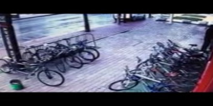 Bisiklet Hırsızlığı Anbean Güvenlik Kamerasında