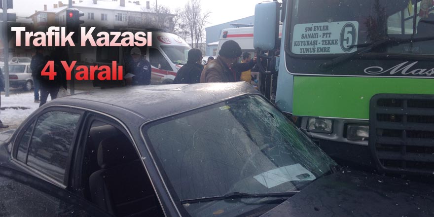 Stadyum Önünde Trafik Kazası 4 Yaralı