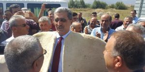 KONUK; “ÇİFTÇİMİZİN SORUNLARINA ÇARE OLACAK İŞLER YAPIYORUZ”