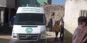 Önce Karısını Öldürdü, Sonra Kafasına Sıkarak İntihar Etti