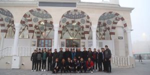 Belediye'den Cemaate Çorba İkramı