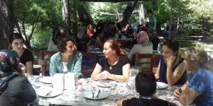 ŞEHİT AİLELELERİMİZ BİZİM BAŞIMIZIN TACIDIR