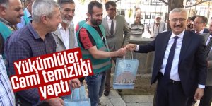 Yükümlüler, cami temizliği yaptı