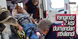 Evde çıkan yangında 2 kişi dumandan etkilendi