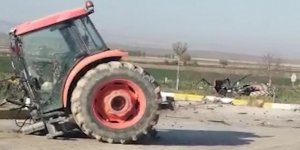 TIR ile çarpışan traktör ikiye bölündü, kaza'da 2 kişi yaralandı.