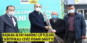 Başkan Altay Hadimli Çiftçilere Sertifikalı Ceviz Fidanı Dağıttı