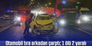 Pozantı otoyolunda kaza: Otomobil Tıra arkadan çarptı 1 ölü, 2 yaralı.