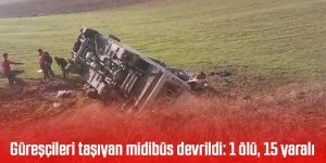 Güreşçileri taşıyan midibüs devrildi: 1 ölü, 15 yaralı