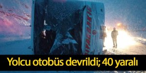 Yolcu otobüs devrildi; 40 yaralı