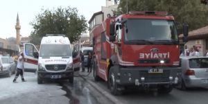 Ambulansta Yangın Çıktı, 3 Sağlık Personeli ve Hasta Ölümden Döndü