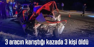 3 aracın karıştığı kazada 3 kişi öldü