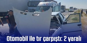 Otomobil ile tır çarpıştı: 2 yaralı