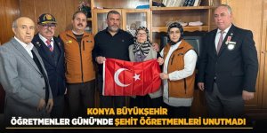 Konya Büyükşehir Öğretmenler Günü’nde Şehit Öğretmenleri Unutmadı