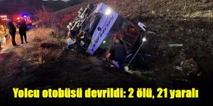 Yolcu otobüsü devrildi: 2 ölü, 21 yaralı