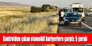 Kontrolden çıkan otomobil bariyerlere çarptı: 5 yaralı