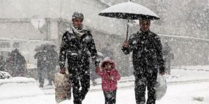 Bölgemizde yer yer kuvvetli ve yoğun kar yağışı beklenmektedir!
